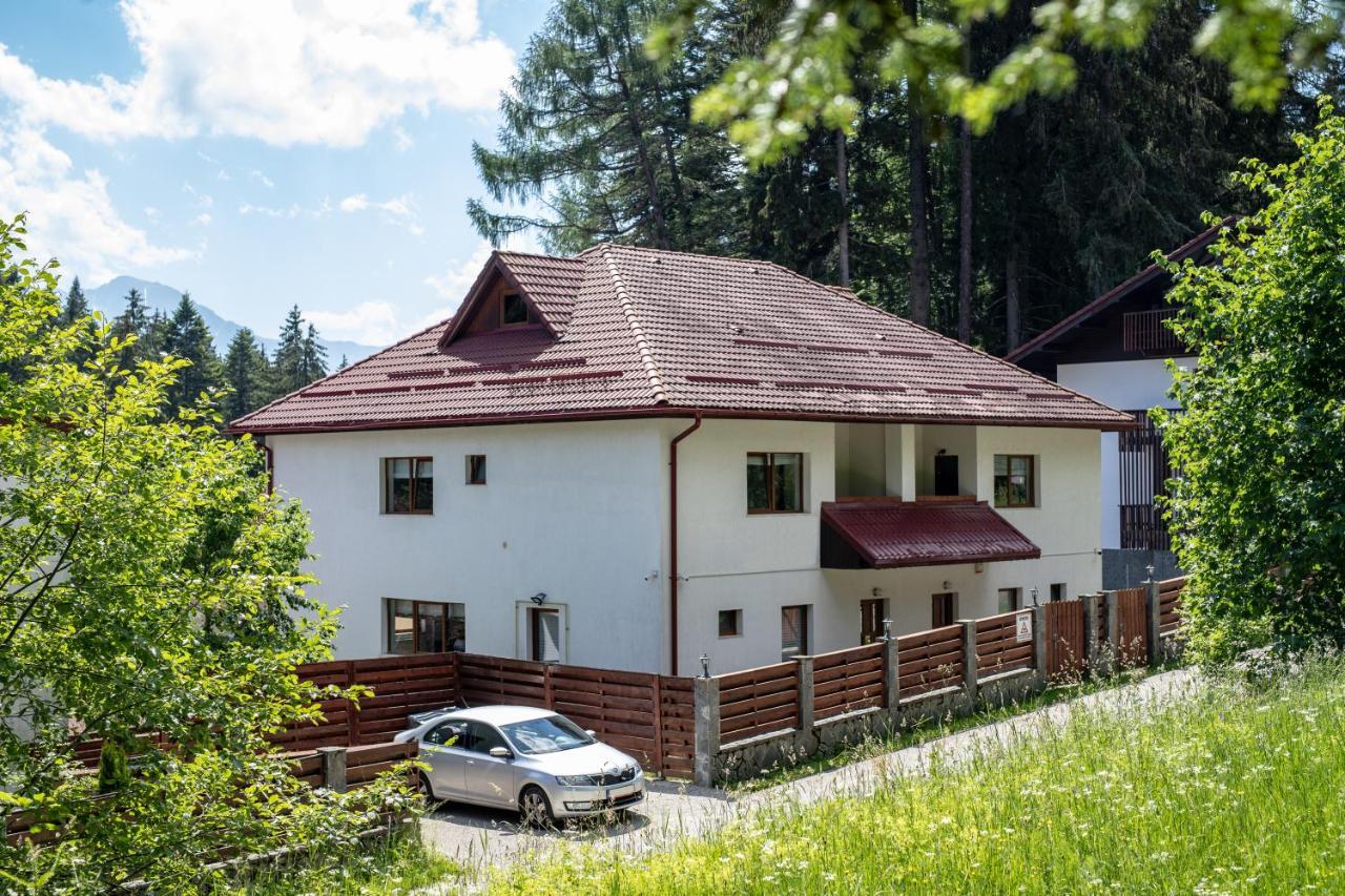 Vila 7 Predeal - Unique Location In The Forest Exteriör bild
